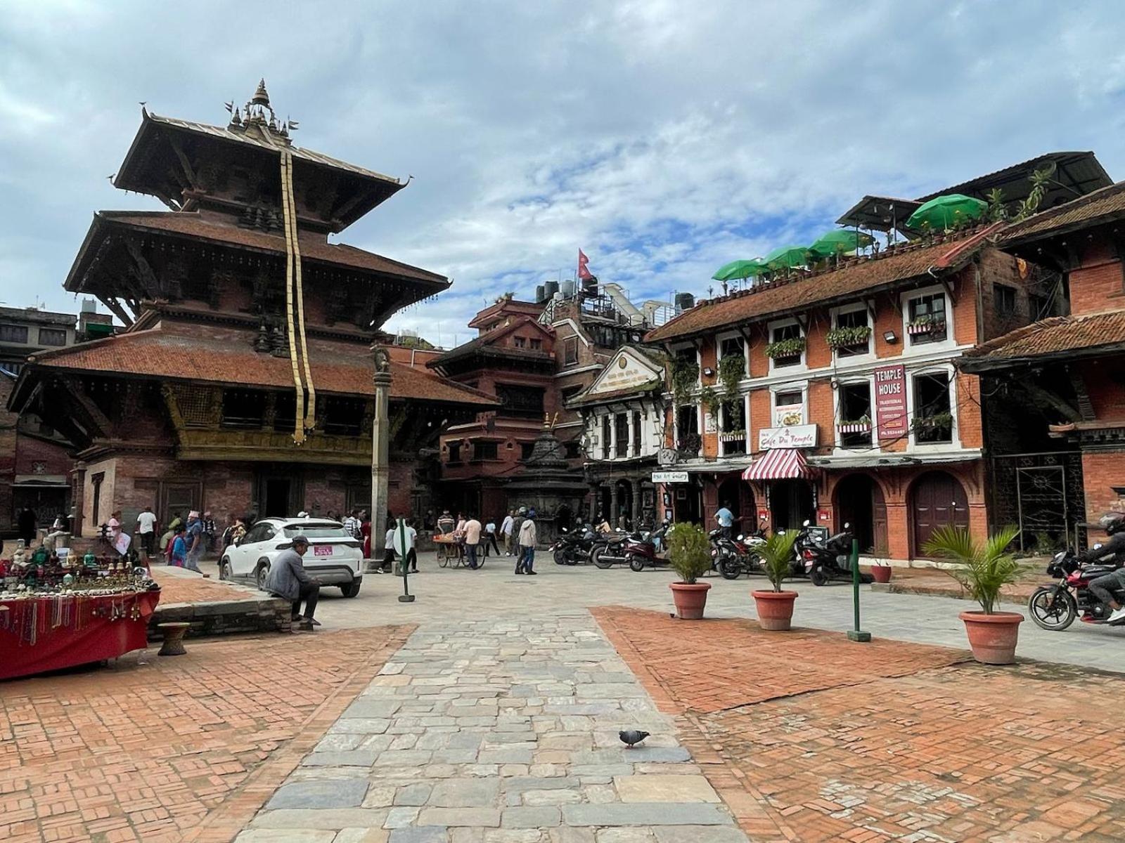 Patan Square - 2 Km From Patan Durbar Square酒店 外观 照片