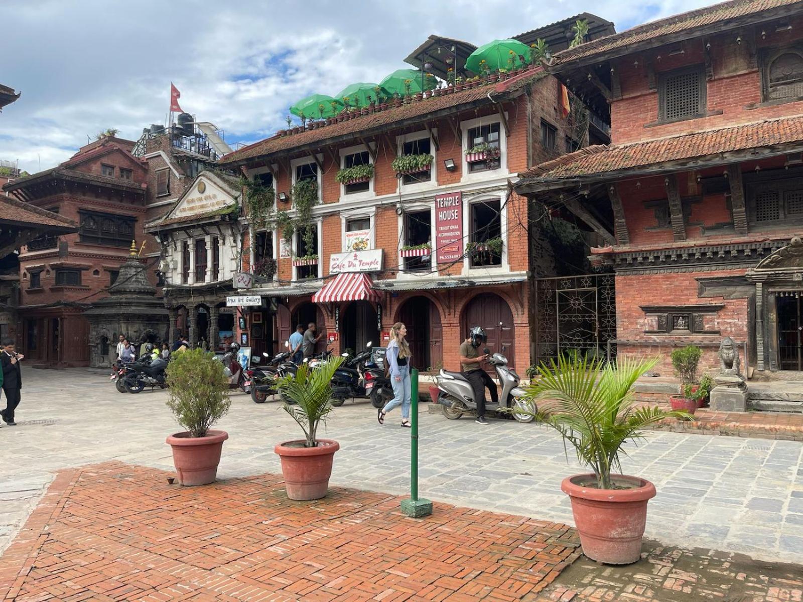 Patan Square - 2 Km From Patan Durbar Square酒店 外观 照片
